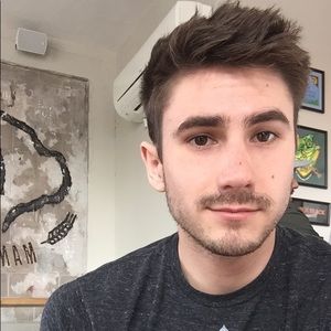 Meet your Posher, Phillip